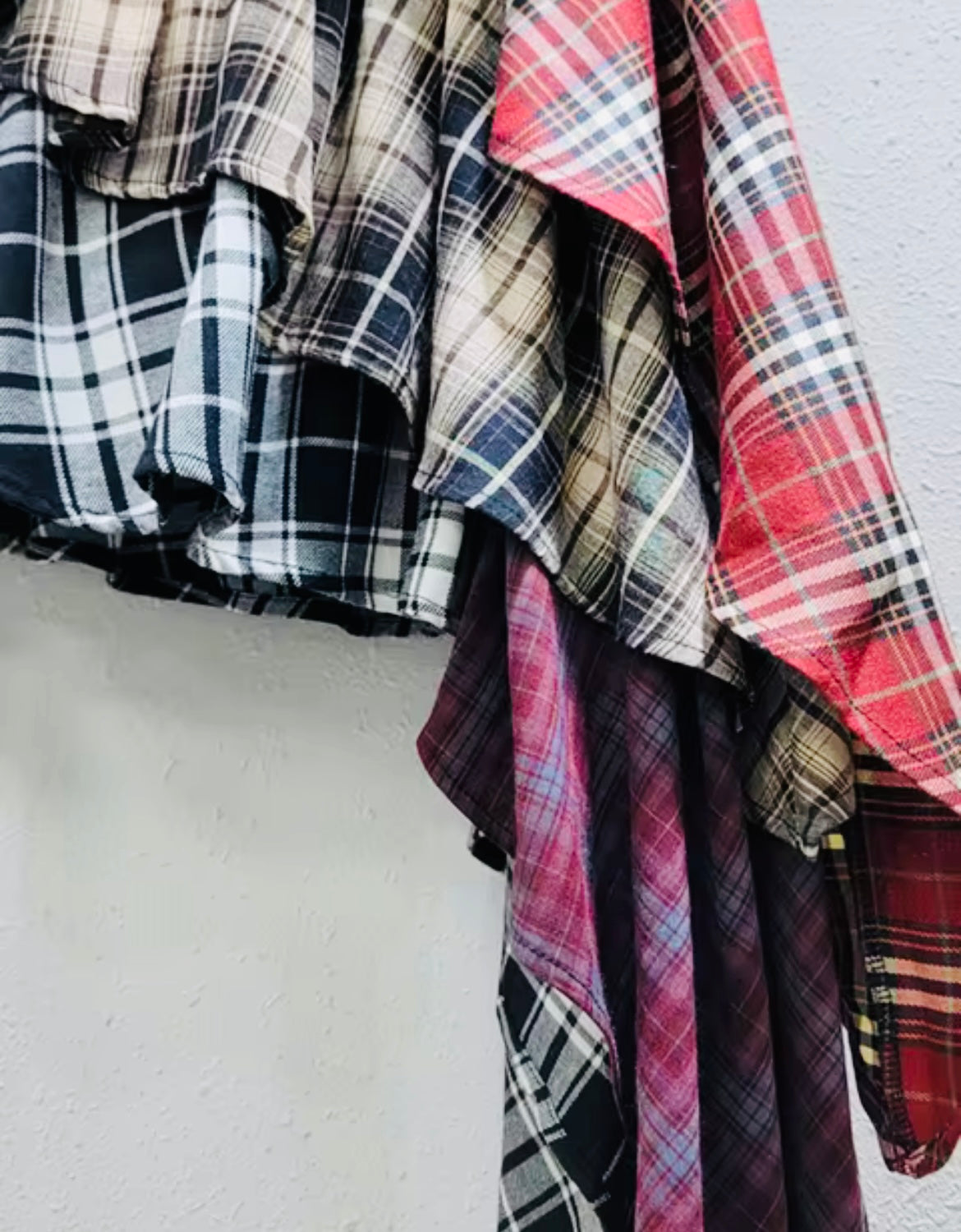 “Main One” Plaid Skirt