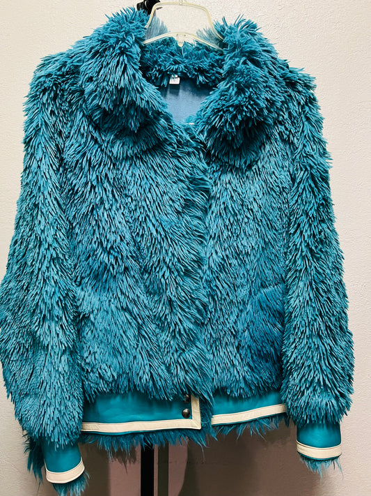 “Liyah” Women’s Fur Coat